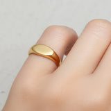 Anello chevalier ovale